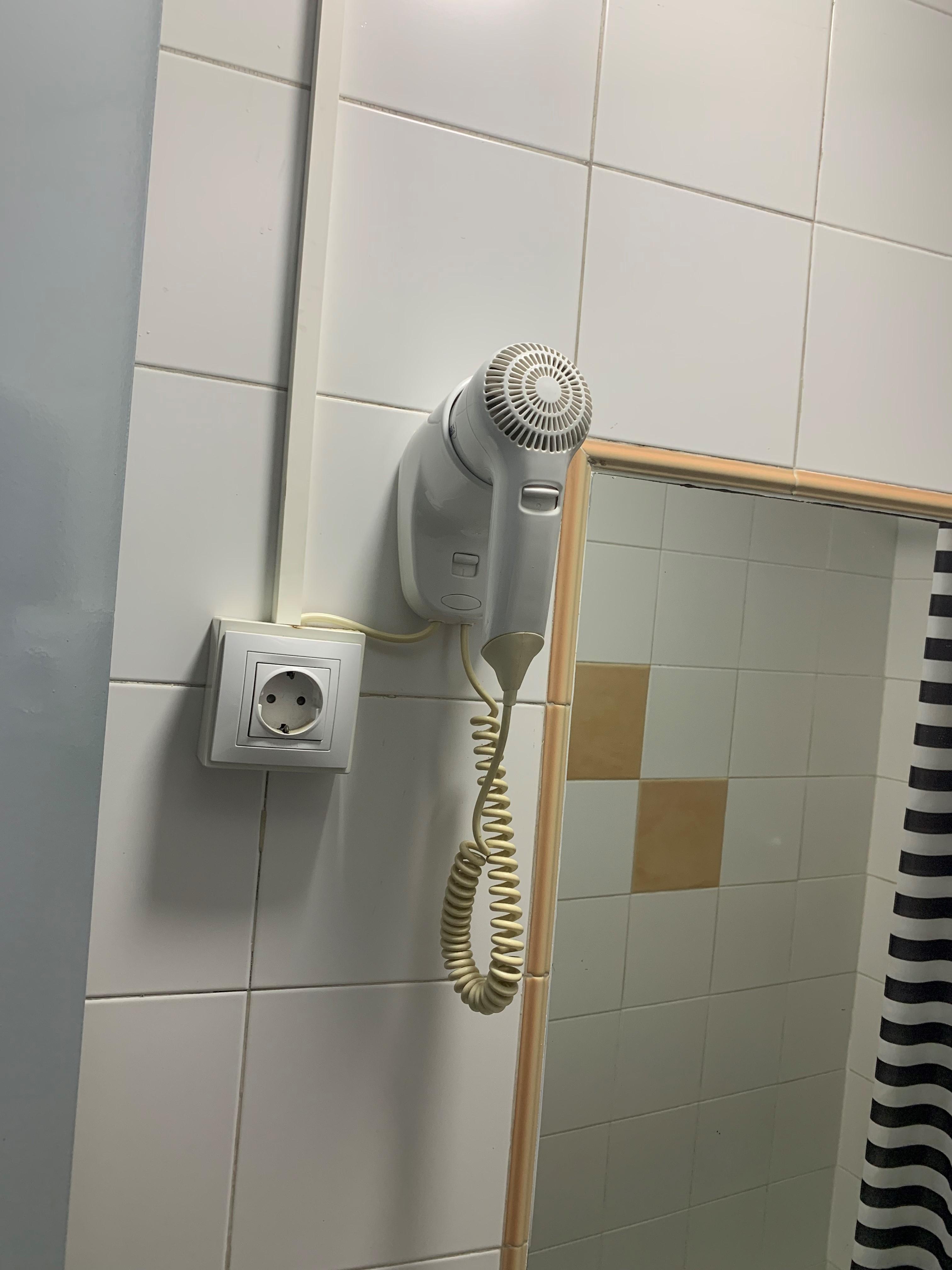 Hostal Alcobia Sevilla Eksteriør billede