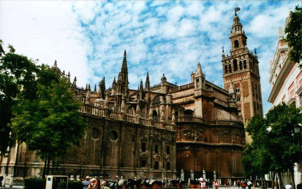 Hostal Alcobia Sevilla Eksteriør billede