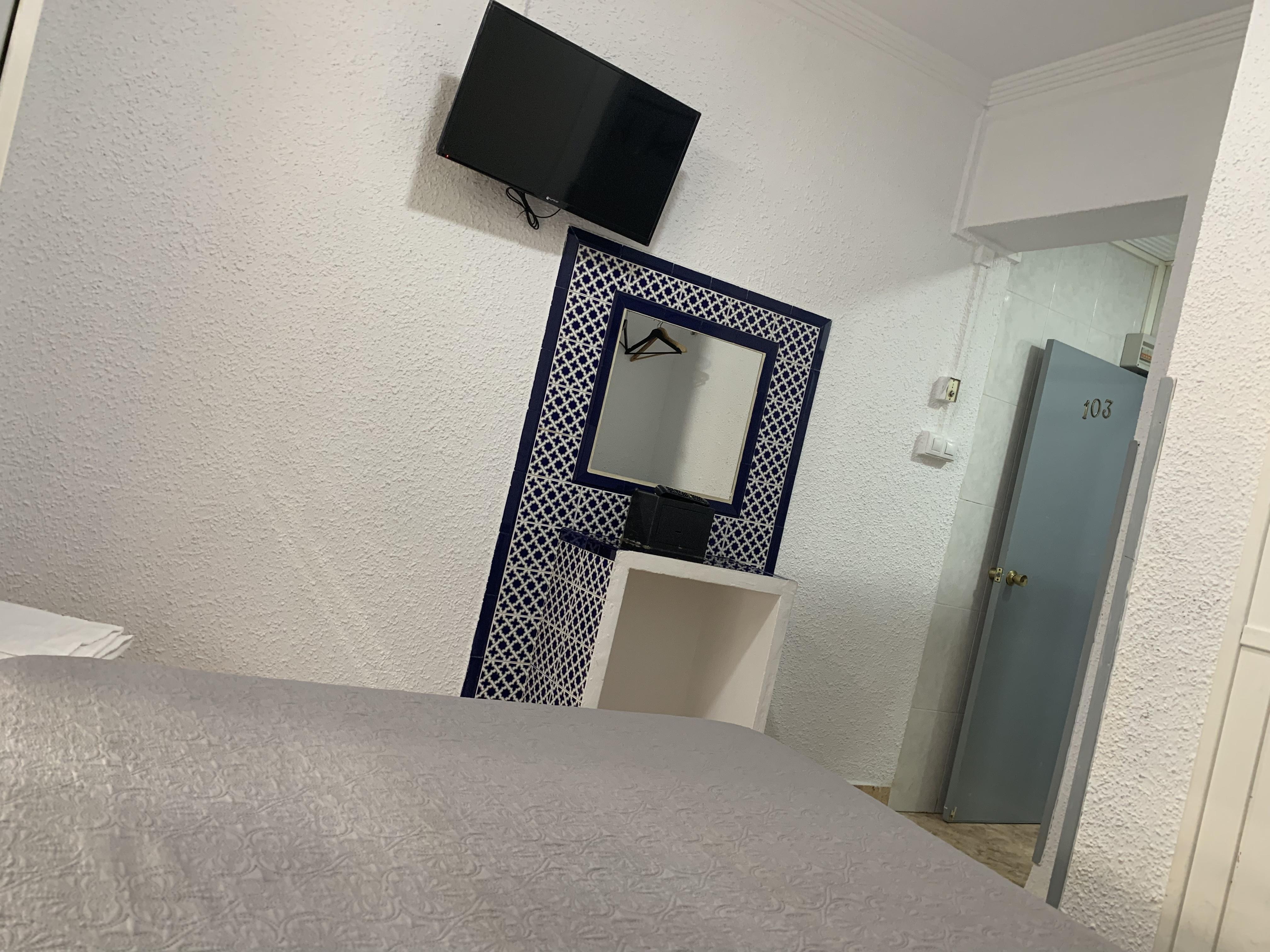 Hostal Alcobia Sevilla Eksteriør billede