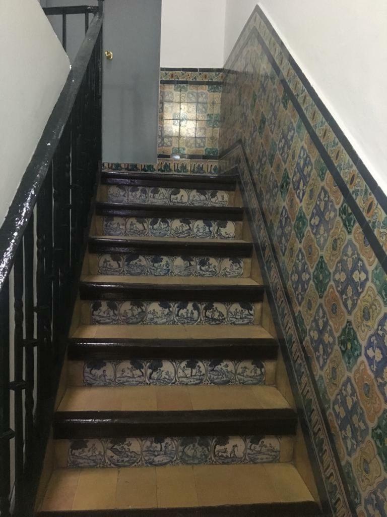 Hostal Alcobia Sevilla Eksteriør billede